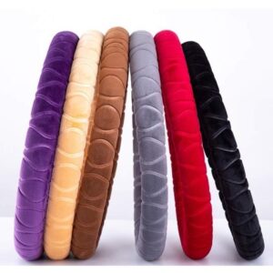 Universal Fluffy Faux Fur Steering Wheel Cover – Soft Plush Non-Slip Car Steering Cover
